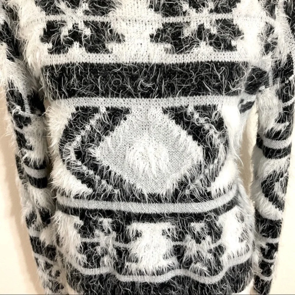Express Fuzzy Sweater Black White M